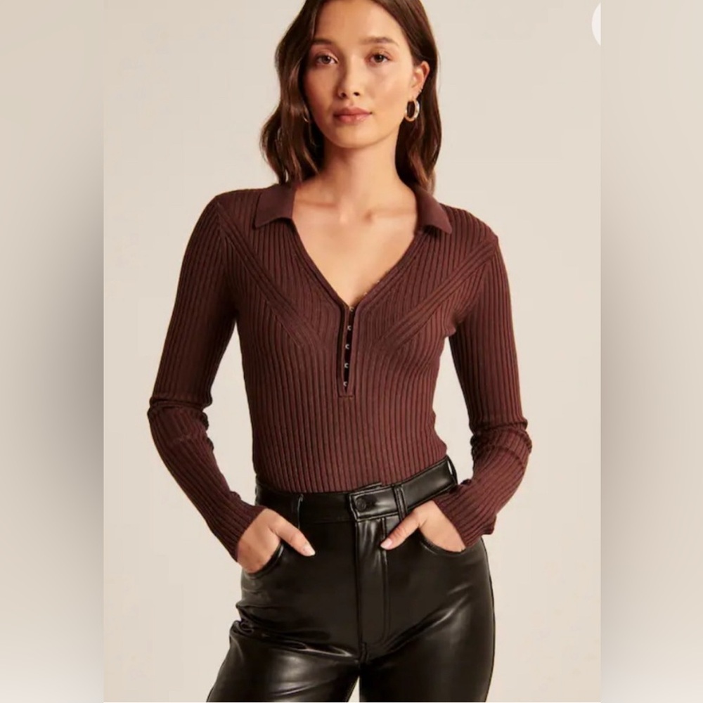 Abercrombie hook and eye sweater bodysuit - size small, dark brown, new w/ tags